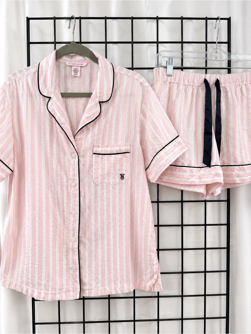 Victorias Secret Pink Stripe Short Pajama Set with Black Trim - Picture 10 of 10